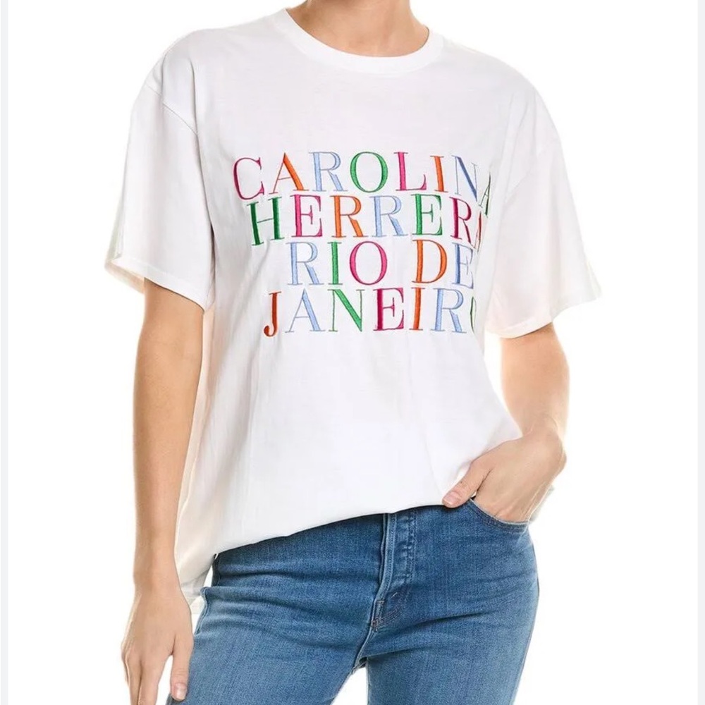 Carolina Herrera New York White Threadwork Multicolor Graphic T-Shirt. Size M